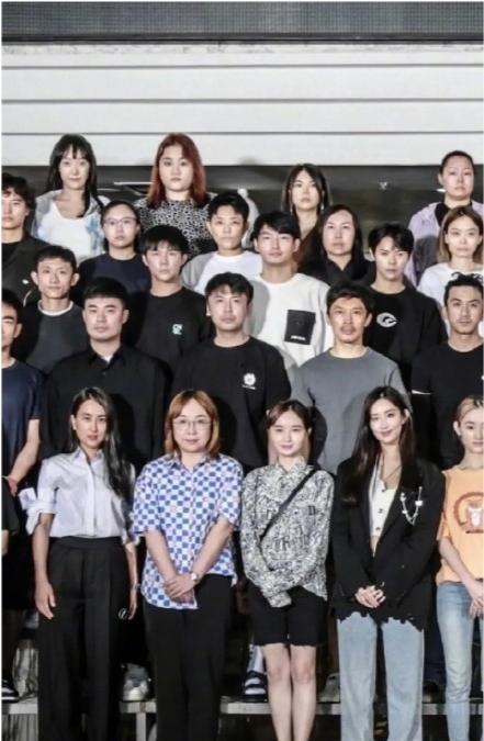 娱乐圈死后爆料,揭开明星背后的真相  第3张